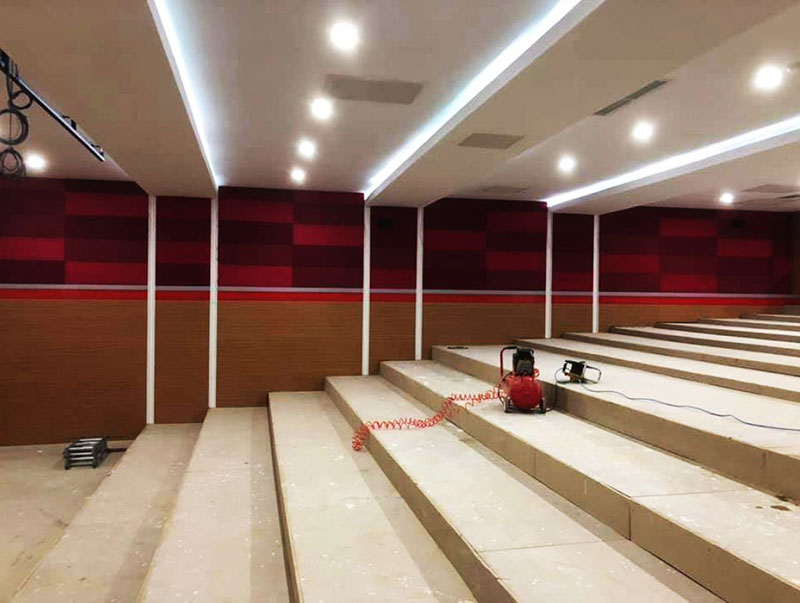 Malatya Turgut Özal Ünv. Konferans Salonu İşi tamamlandı.